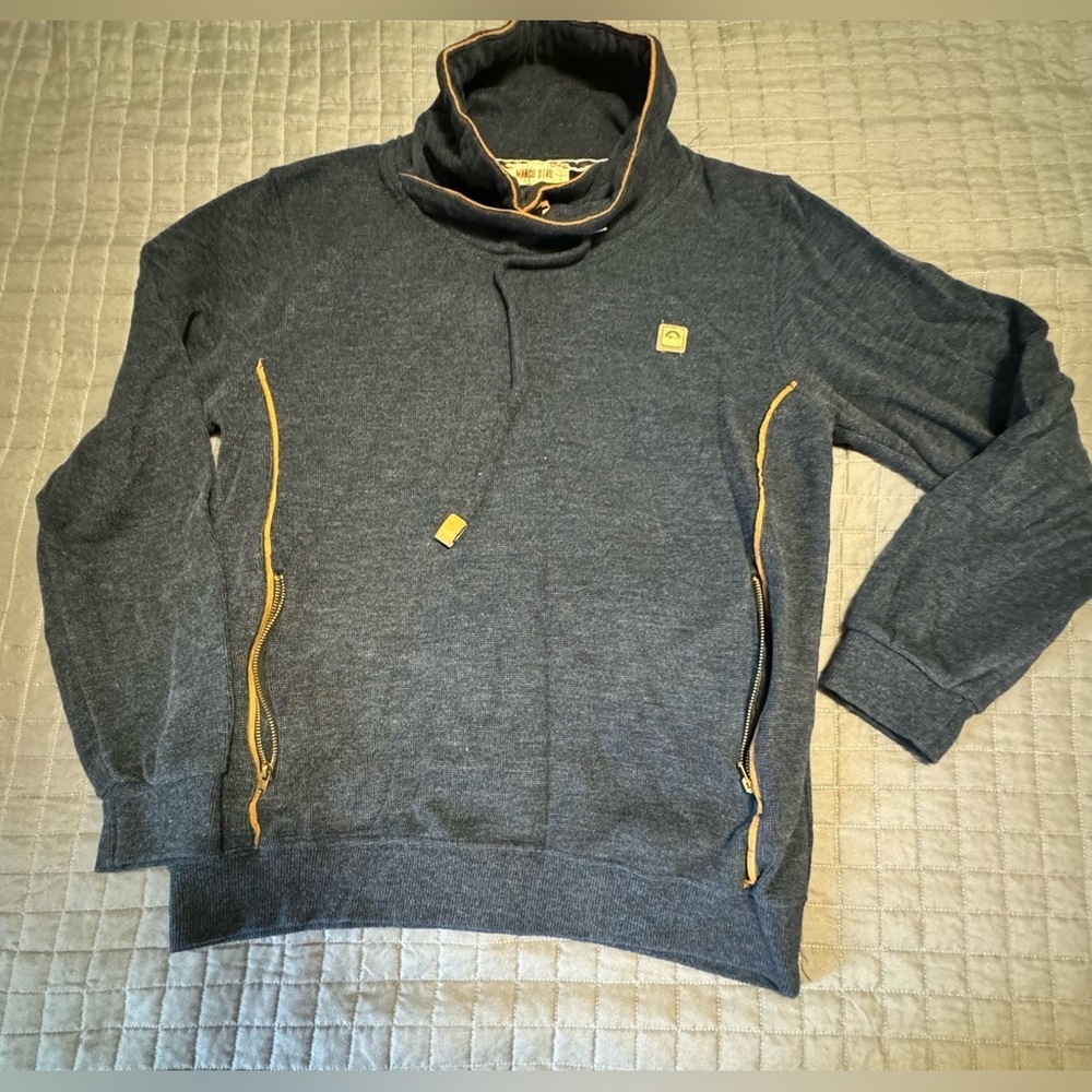Marco star sweater